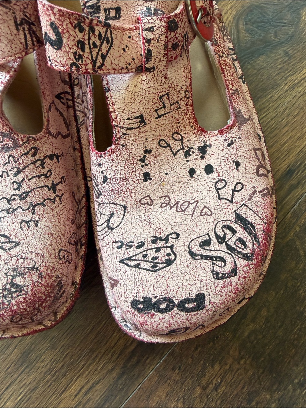 PG Lite Leather 2000s Graffiti Platform Clogs - Picture 10 of 12